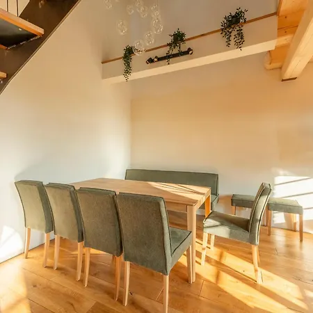 Exklusive Galeriewohnung Mit Kamin, Whirlwanne & Fasssauna - Hexenburg Bei Dresden Apartment Grossharthau