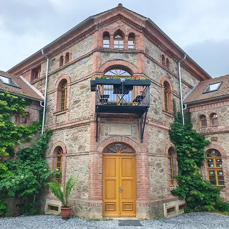Διαμέρισμα Grosse Galeriewohnung Mit Whirlpool, Kamin & Fasssauna - Hexenburg Bei Dresden Großharthau