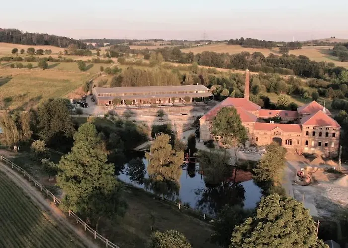 アパート Hexenburgbeidresden Mit Fasssauna 4 Raum Architektengaleriewohnung Mit Whirlwanne, Kamin, Balkon-naehe Saechsische Schweiz Dresden